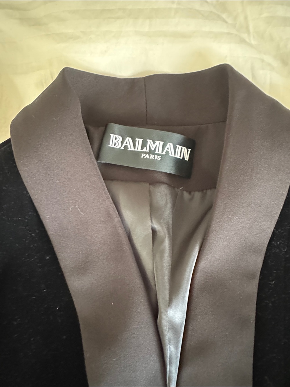 Balmain Black Velvet Gold-Button Single-Breasted Blazer - Picture 3 of 4